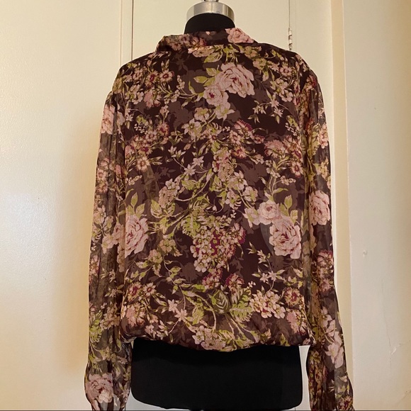 Suzy Shier Blouse - Picture 2 of 3